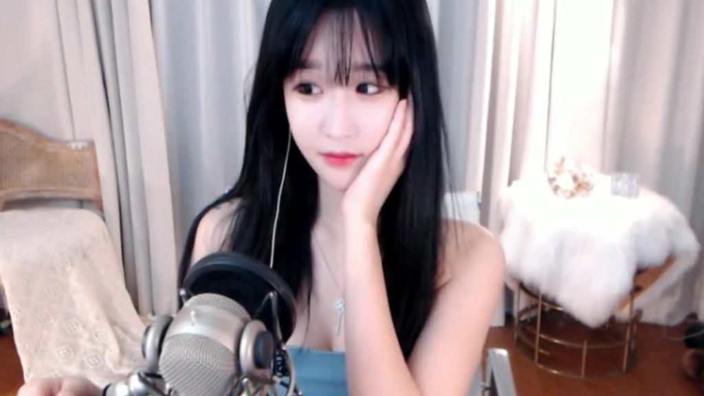 斗鱼-米儿啊i_2020-06-27